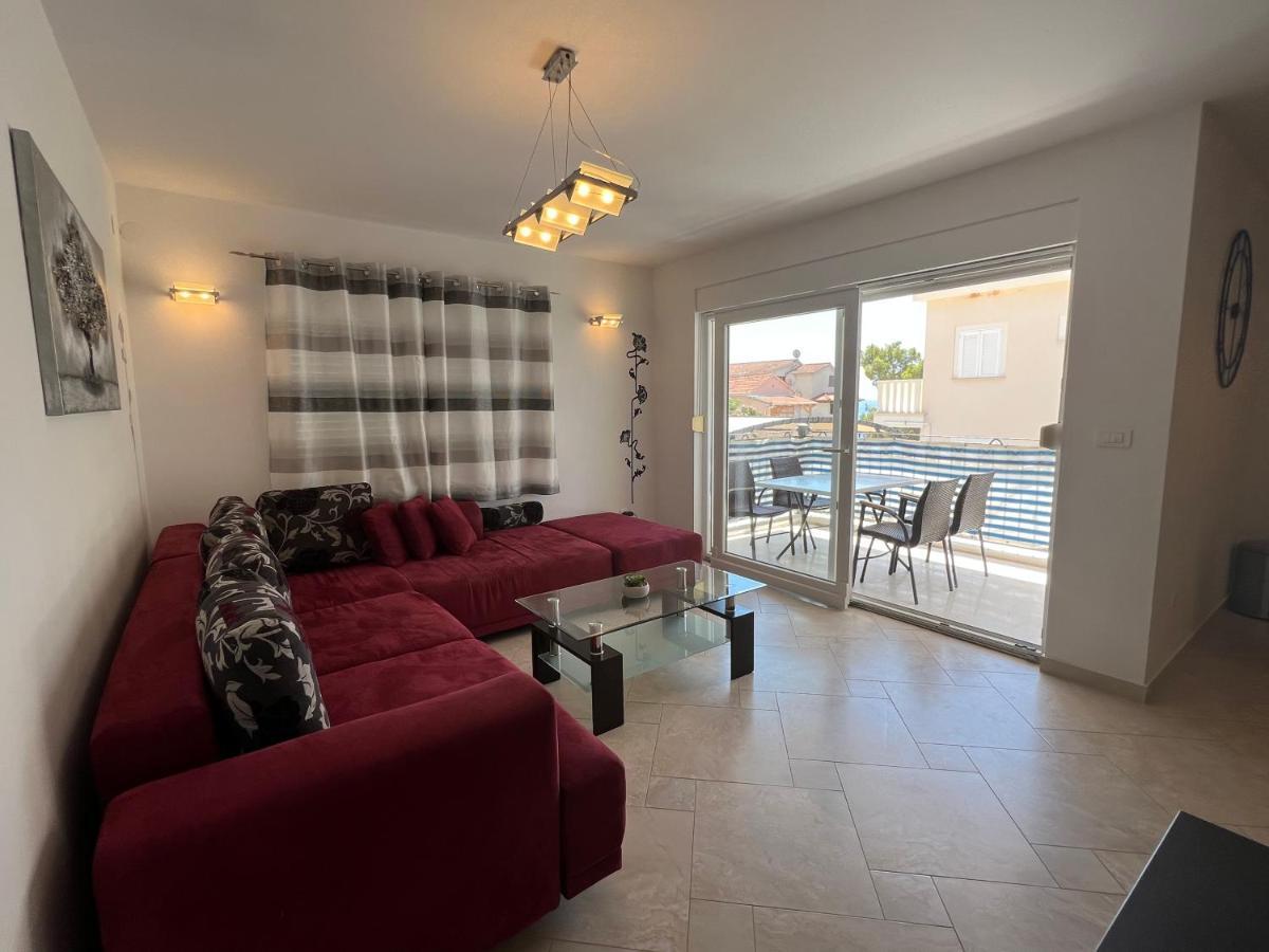 Ana Exclusive Apartments Jelsa  Buitenkant foto