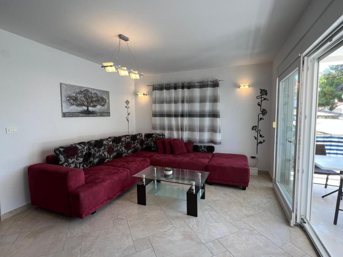 Ana Exclusive Apartments Jelsa  Buitenkant foto