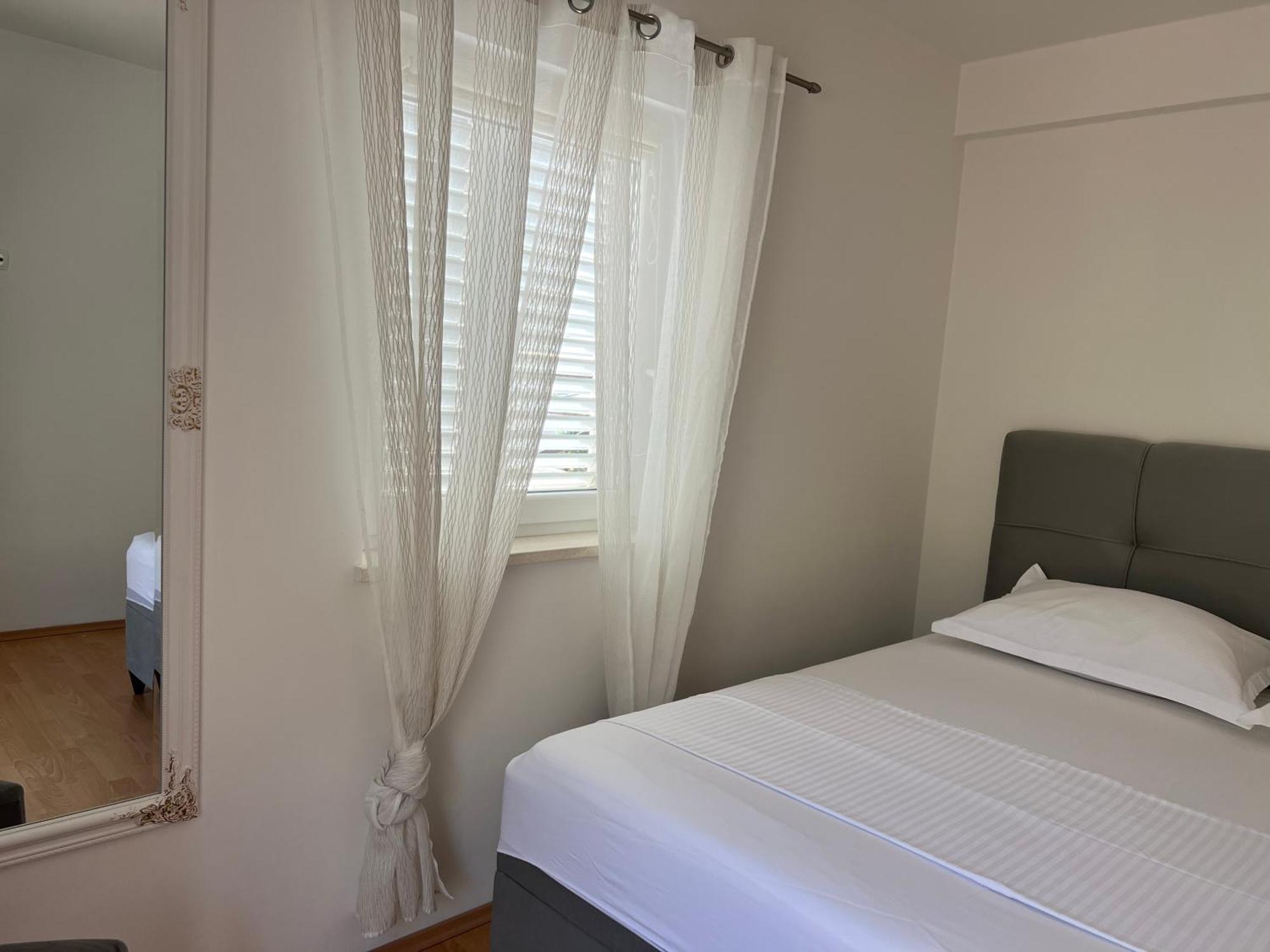 Ana Exclusive Apartments Jelsa  Buitenkant foto