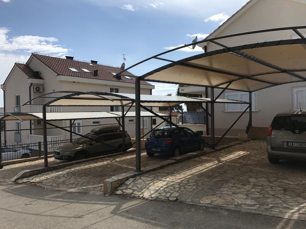 Ana Exclusive Apartments Jelsa  Buitenkant foto