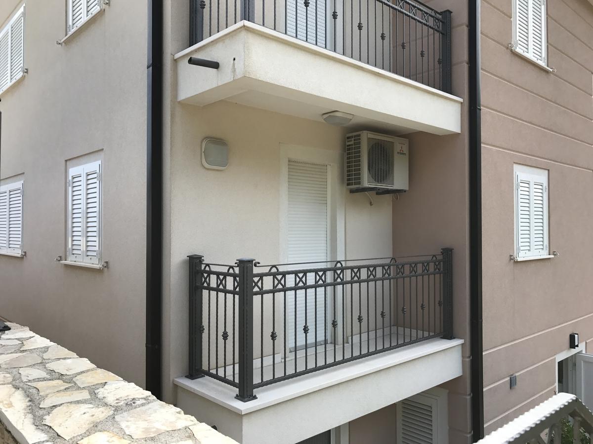 Ana Exclusive Apartments Jelsa  Buitenkant foto